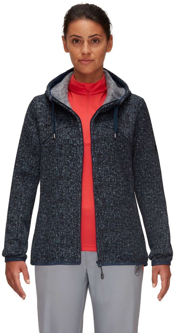 Mammut Mammut Chamuera ML Hooded Fleece Jacket in Dark Beet Red | Grailed
