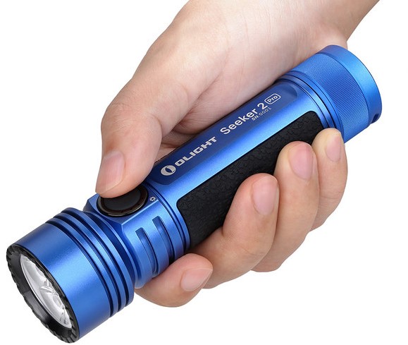 Recensione] - Olight Seeker 2 Pro - 3200lm 21700 USB - by Lock