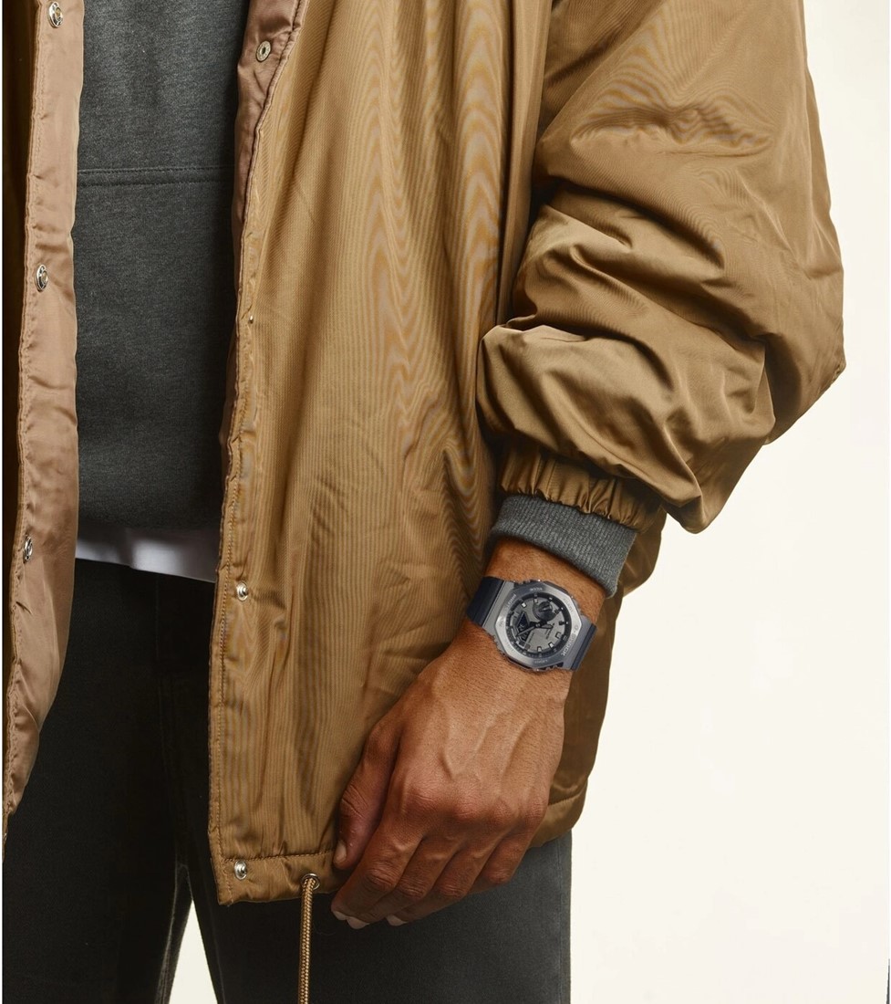 Casio GM-2100-1AER G-Shock Metal Your specialist in outdoor, wintersports,  fieldhockey and more