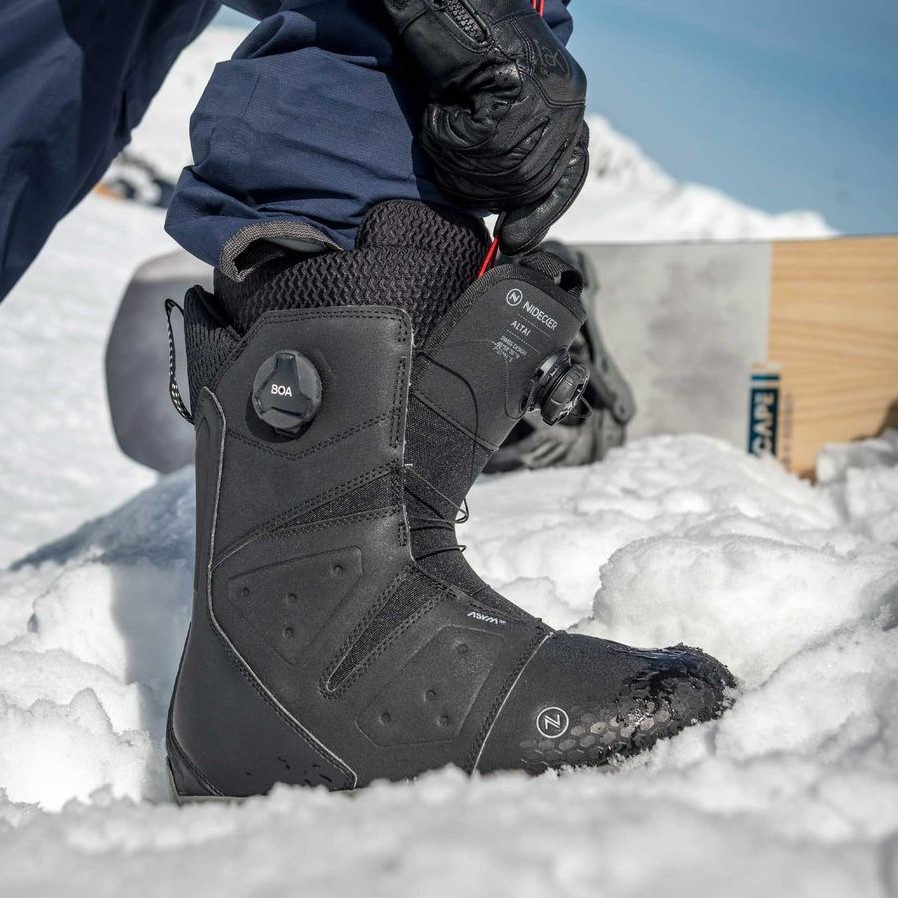 Nidecker Altai Black 43 MP 28 Your specialist in outdoor wintersports fieldhockey and more